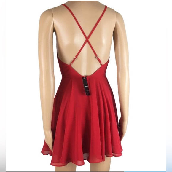 NWT Bebe Mini Red Skater Dress Cross Back Chiffon Deep V Keyhole Size 8 - Picture 2 of 7